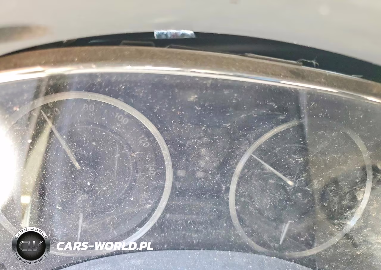 2011 Lexus Is 250C Base VIN:JTHFF2C28B2520003 - 9