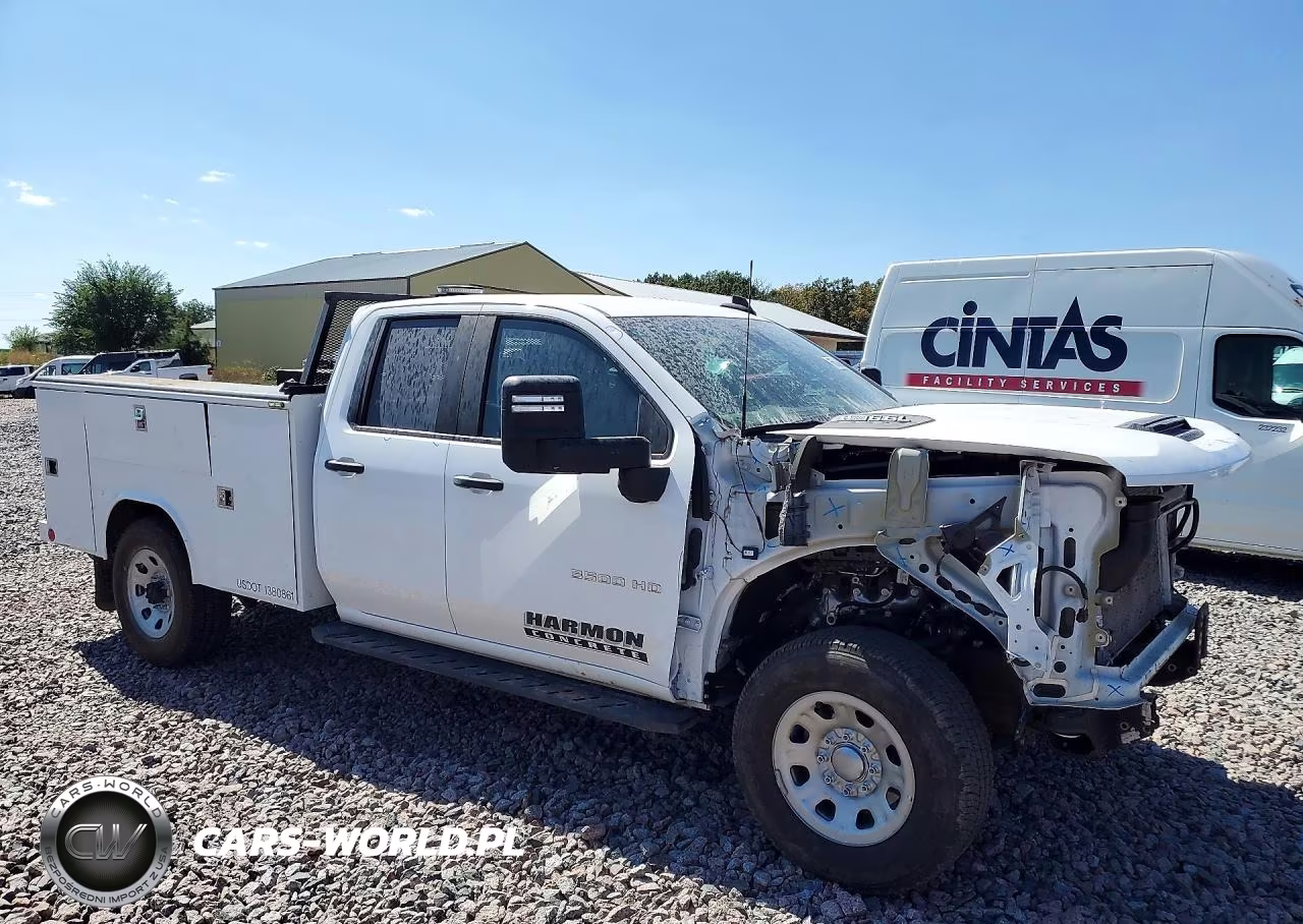 2024 Chevrolet Silverado K3500 VIN:1GB5YSE73RF354335 - 4