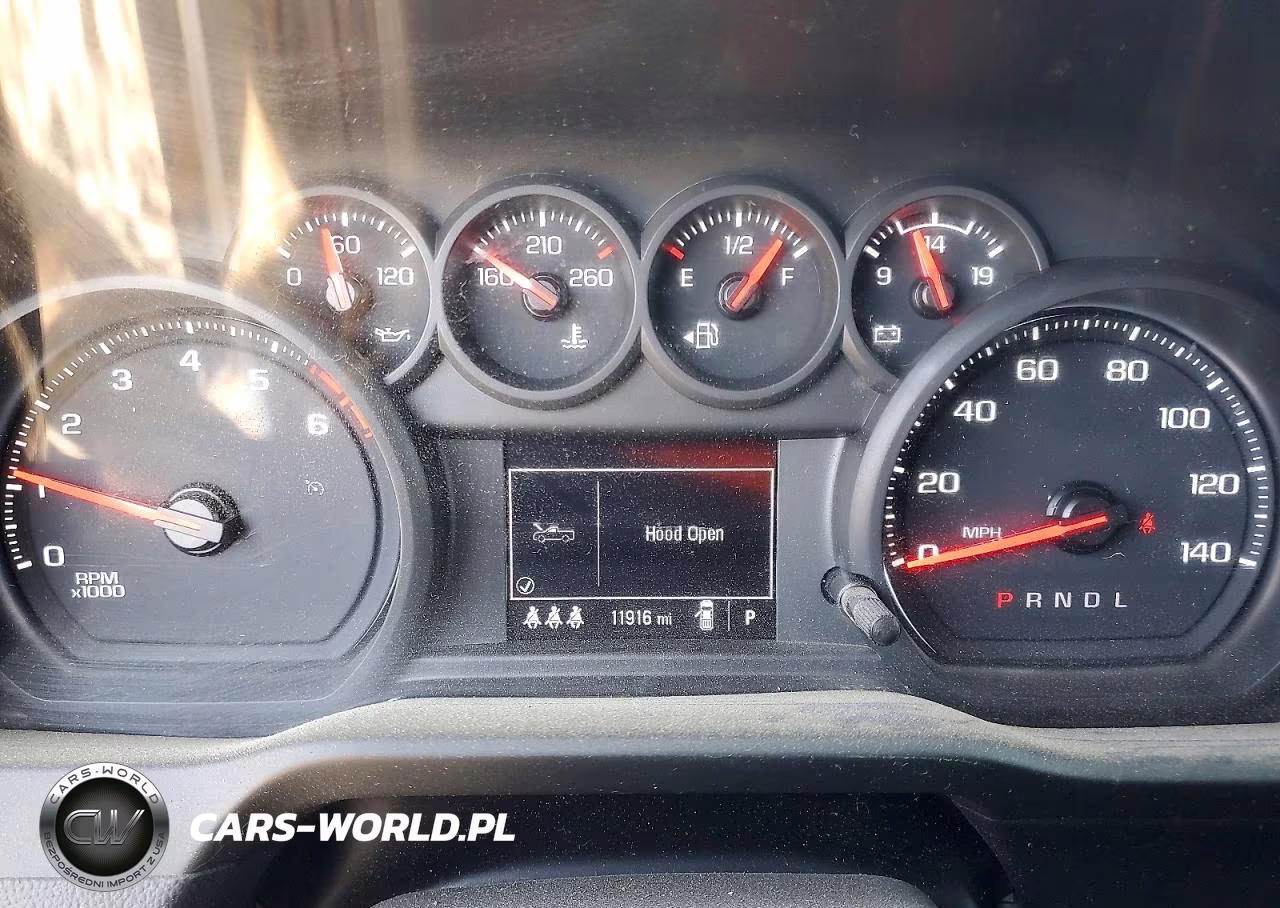 2024 Chevrolet Silverado K3500 VIN:1GB5YSE73RF354335 - 9