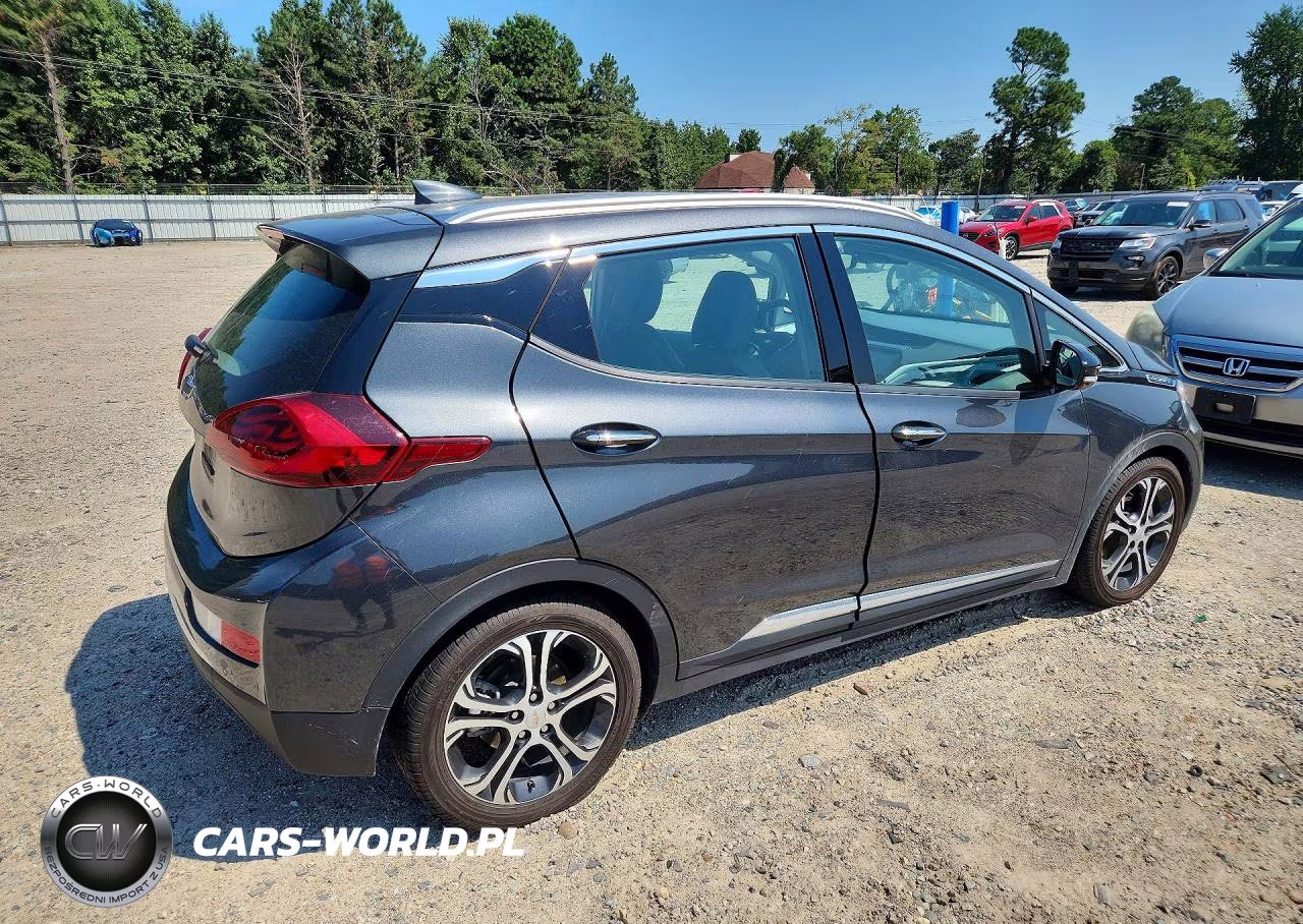 2020 Chevrolet Bolt Ev Premier VIN:1G1FZ6S04L4148643 - 3