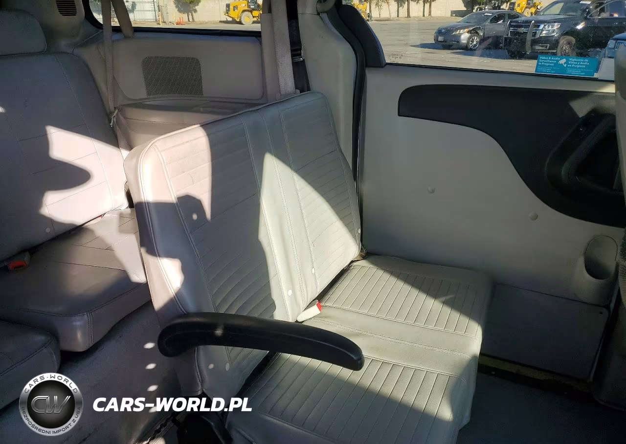 2018 Dodge Grand Caravan Se VIN:2C7WDGBG0JR203448 - 10