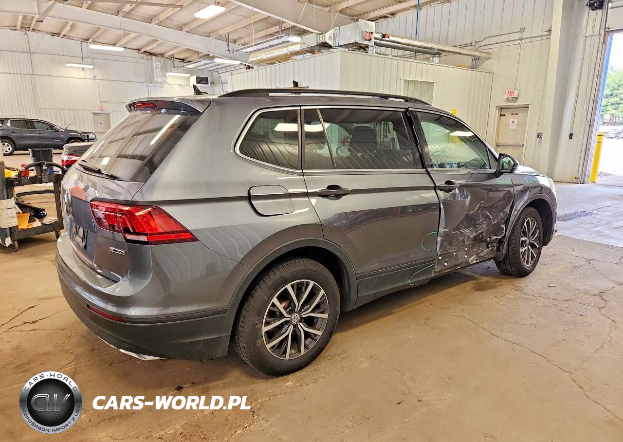 2019 Volkswagen Tiguan Se VIN:3VV2B7AX7KM198293 - 3