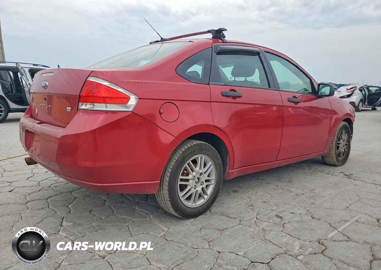 2009 Ford Focus Se VIN:1FAHP35N79W232311 - 3