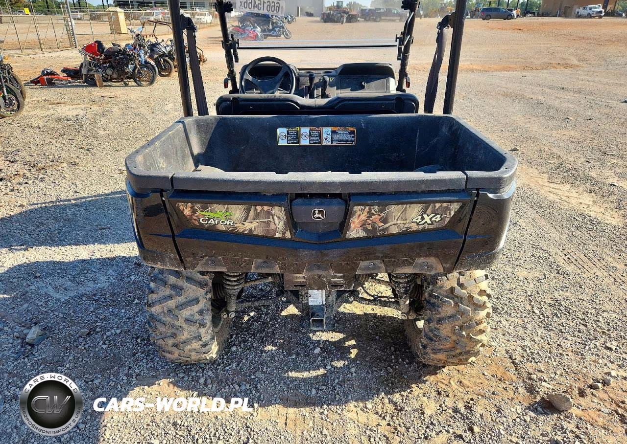 2015 John Deere Xuv550 Utility Vehicle VIN:1M0550TBTFM041832 - 6