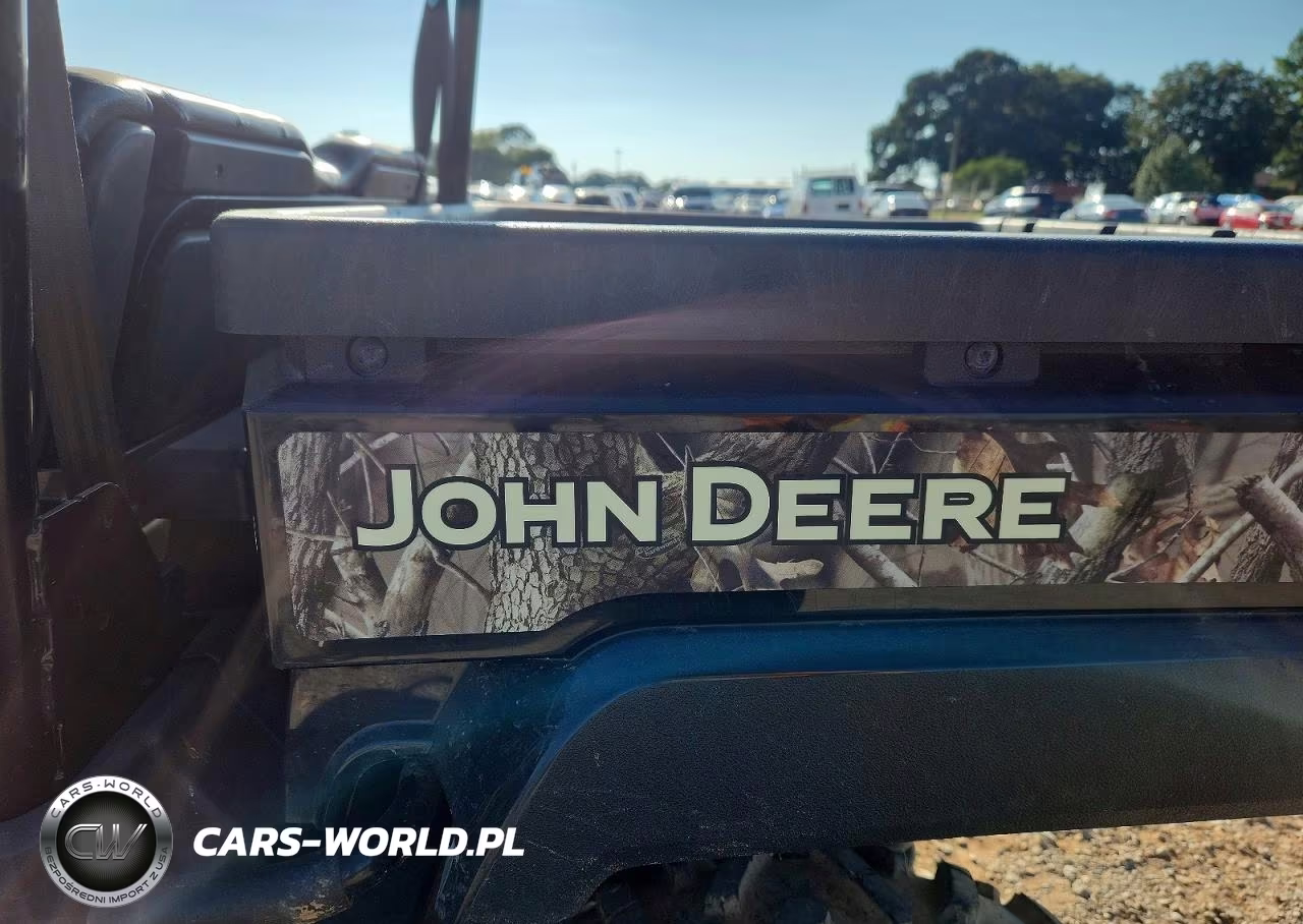 2015 John Deere Xuv550 Utility Vehicle VIN:1M0550TBTFM041832 - 9
