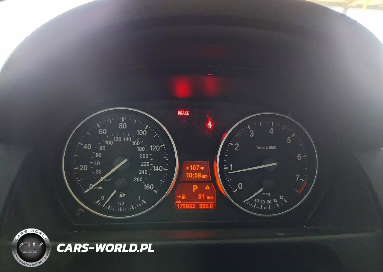 2015 BMW X1 VIN:WBAVM1C51FV317866 - 9