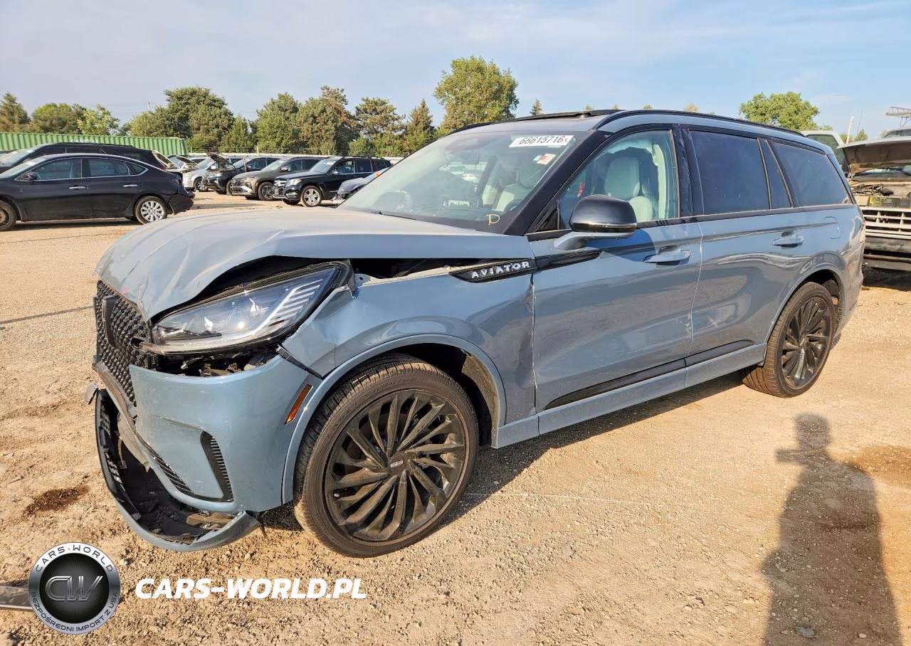 2026 Lincoln Aviator Reserve VIN:5LM5J7XC6TGL11092 - 1