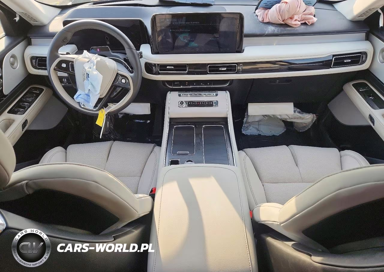 2026 Lincoln Aviator Reserve VIN:5LM5J7XC6TGL11092 - 8