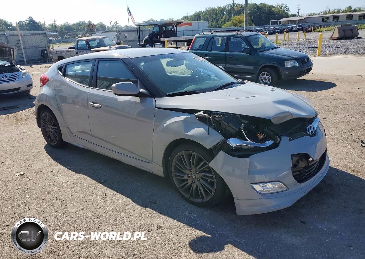 2013 Hyundai Veloster Re Mix VIN:KMHTC6AD3DU132270 - 4