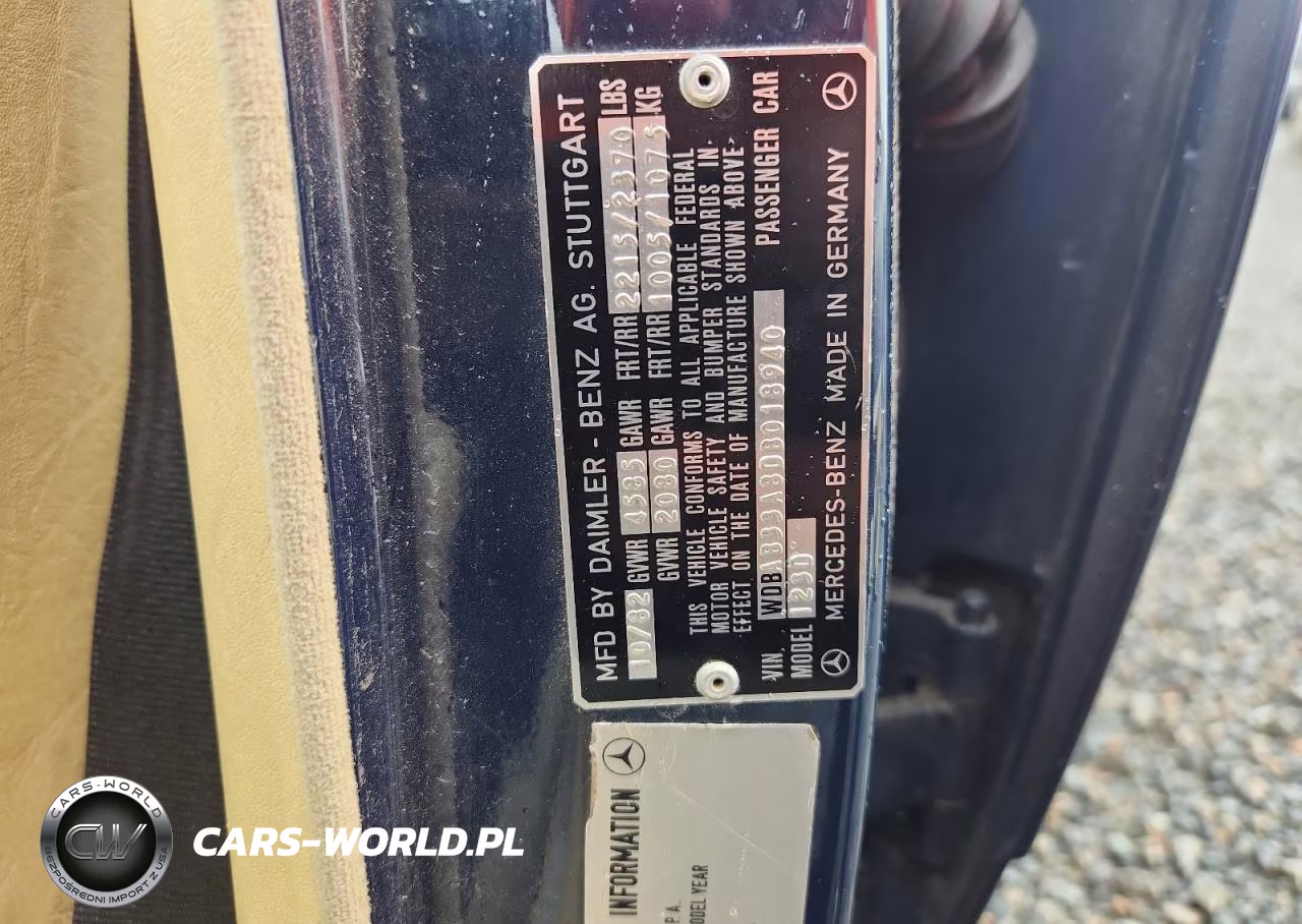 1983 Mercedes-Benz 300 Dt VIN:WDBAB33A8DB018940 - 12