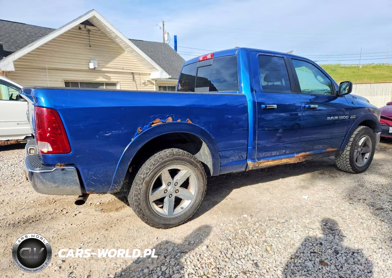 2011 Dodge Ram 1500 VIN:1D7RV1GT7BS613258 - 3