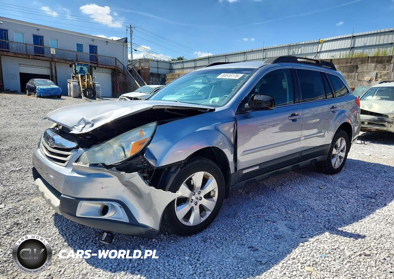 2011 Subaru Outback 2.5I Limited – zdjęcie 1 z 12