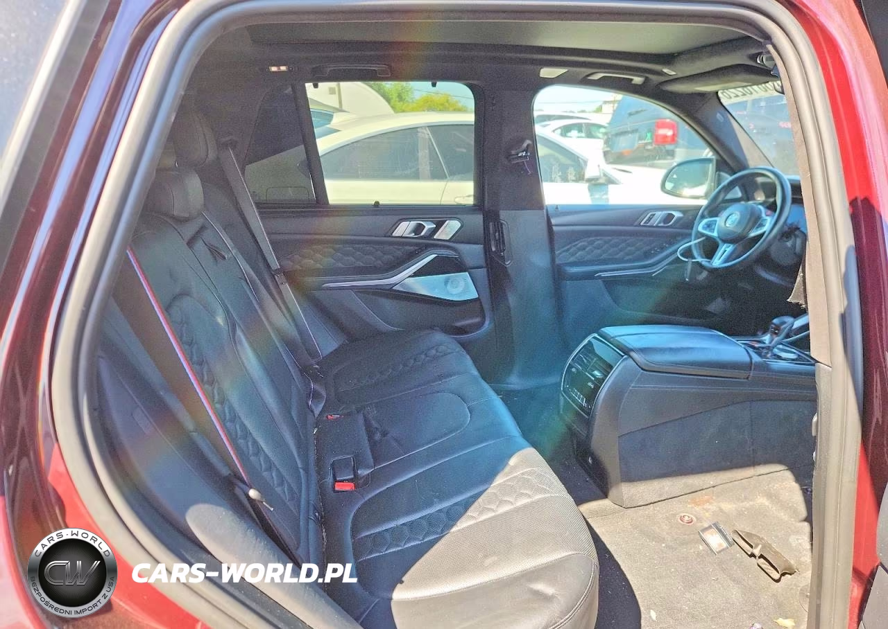 2021 BMW X5 M VIN:5YMJU0C09M9E35762 - 11