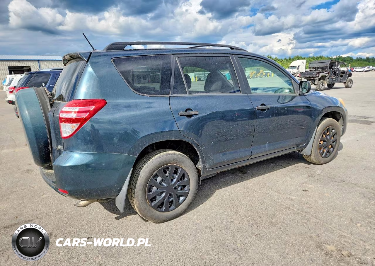 2010 Toyota Rav4 Base VIN:JTMBF4DV2A5029928 - 3