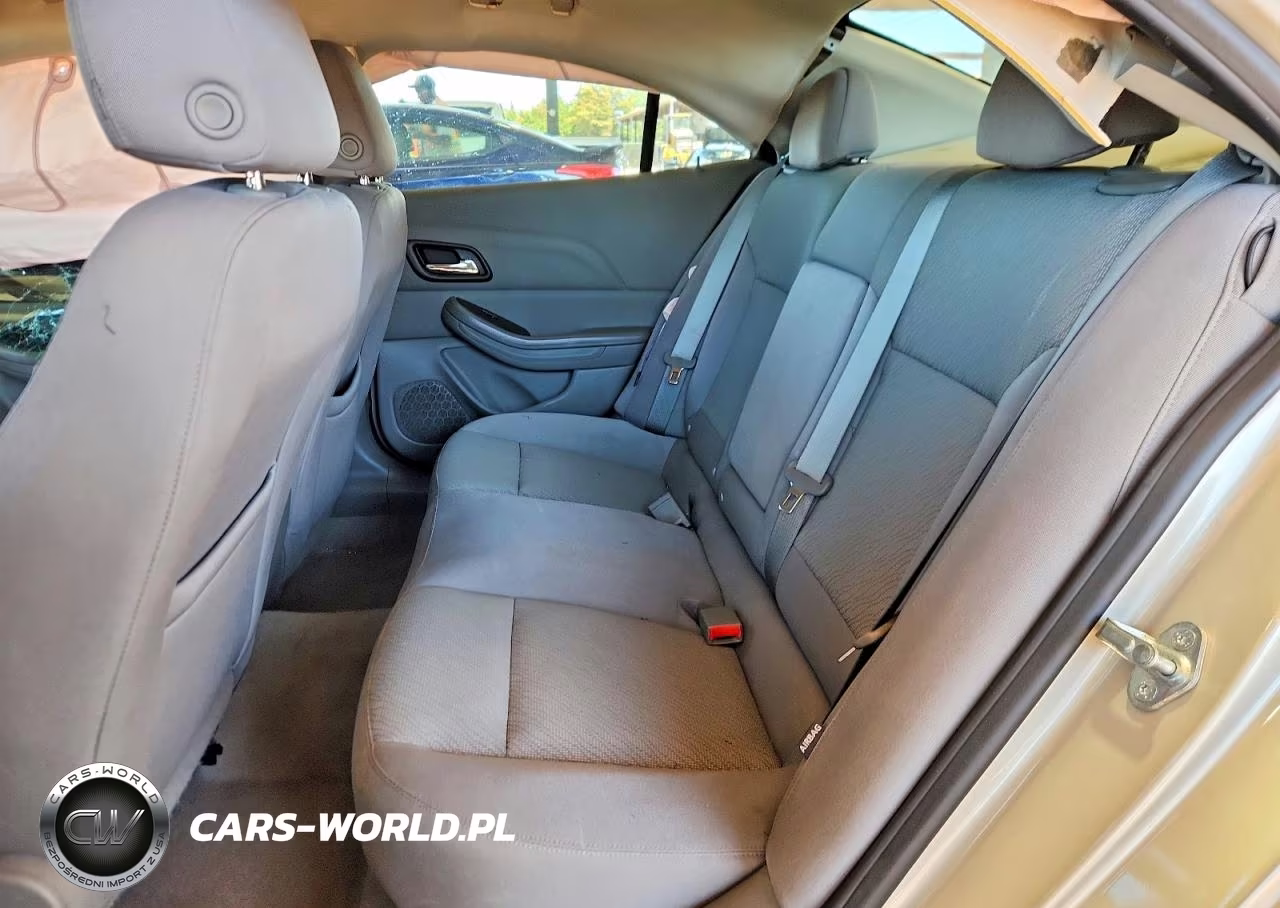 2013 Chevrolet Malibu Ls VIN:1G11B5SA7DF310580 - 10