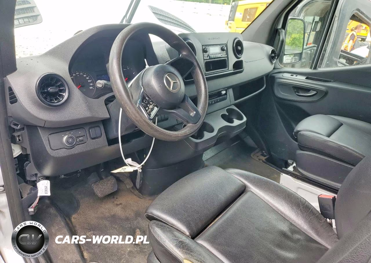 2019 Mercedes-Benz Sprinter 3500-4500 VIN:WD3PF3CD4KT007896 - 8