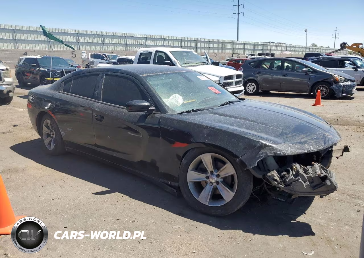 2017 Dodge Charger Sxt VIN:2C3CDXHG4HH524288 - 4