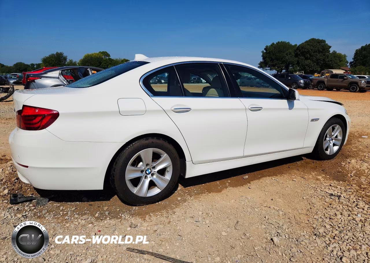 2013 BMW 528 I VIN:WBAXG5C51DD229300 - 3
