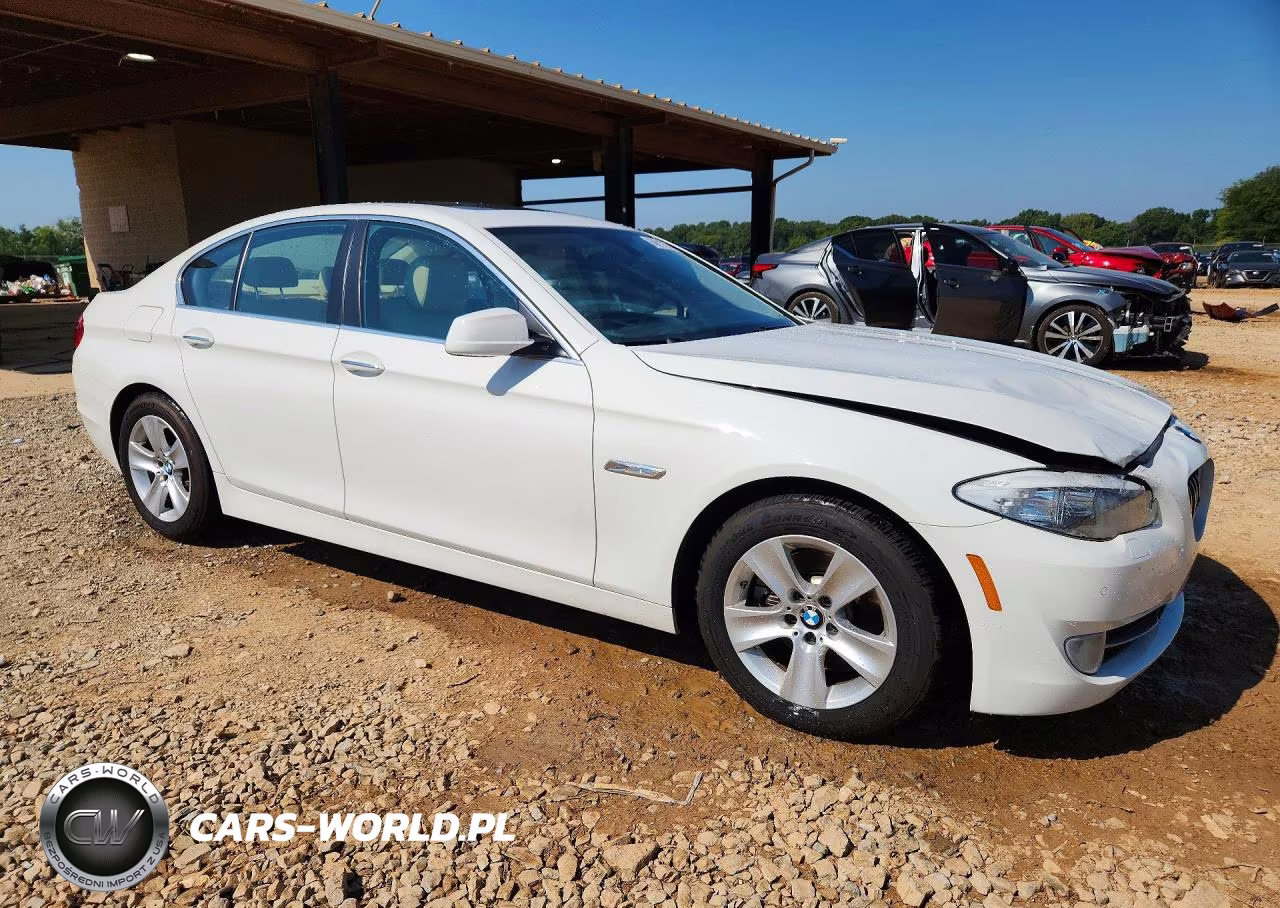 2013 BMW 528 I VIN:WBAXG5C51DD229300 - 4