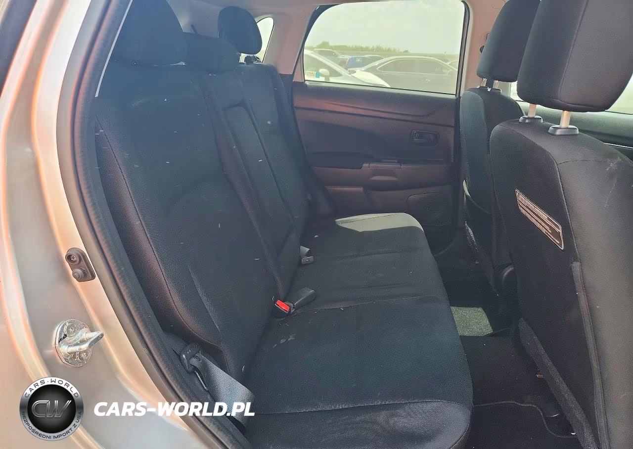 2015 Mitsubishi Outlander Sport Es VIN:4A4AP3AU5FE057673 - 10