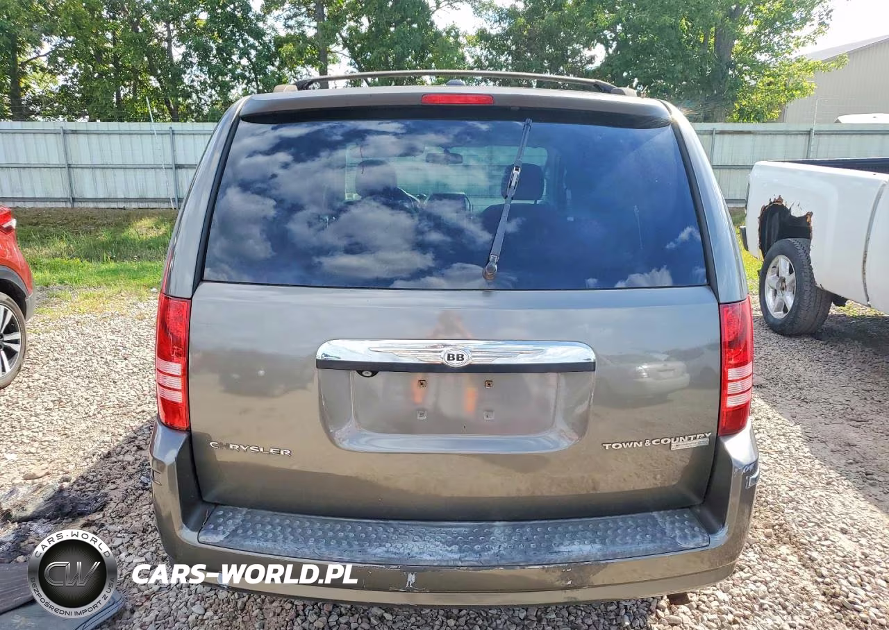 2010 Chrysler Town & Country Touring VIN:2A4RR5D10AR299181 - 6