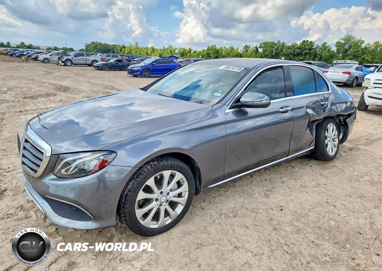 2017 Mercedes-Benz E 300