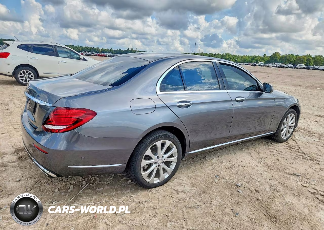 2017 Mercedes-Benz E 300 VIN:WDDZF4JB6HA175992 - 3