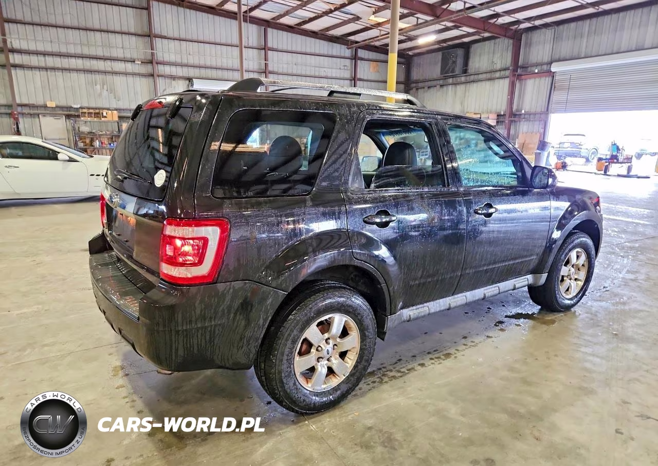2011 Ford Escape Limited VIN:1FMCU0E78BKB38654 - 3
