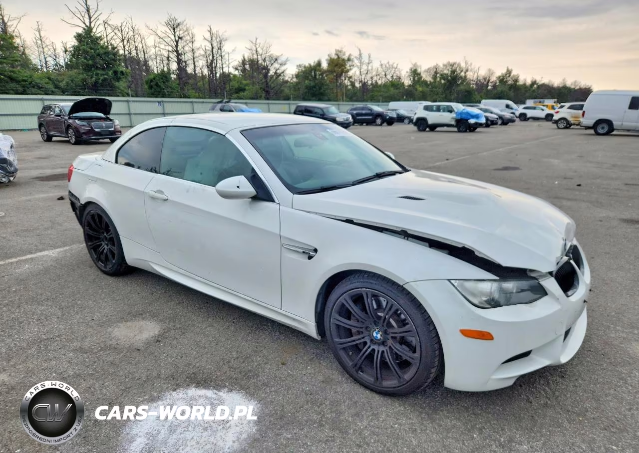 2013 BMW M3 VIN:WBSDX9C57DE785918 - 4