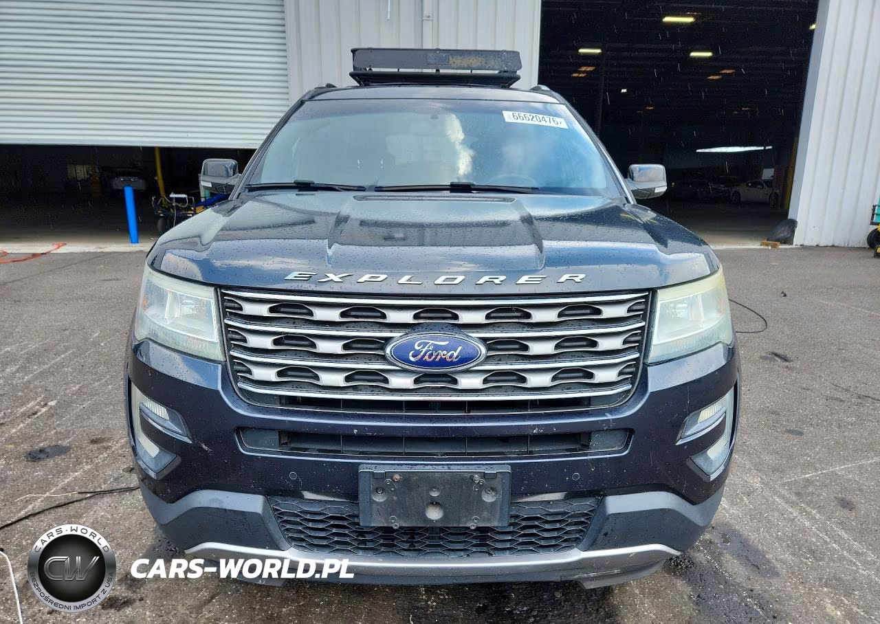 2017 Ford Explorer Xlt VIN:1FM5K7D82HGB37948 - 5
