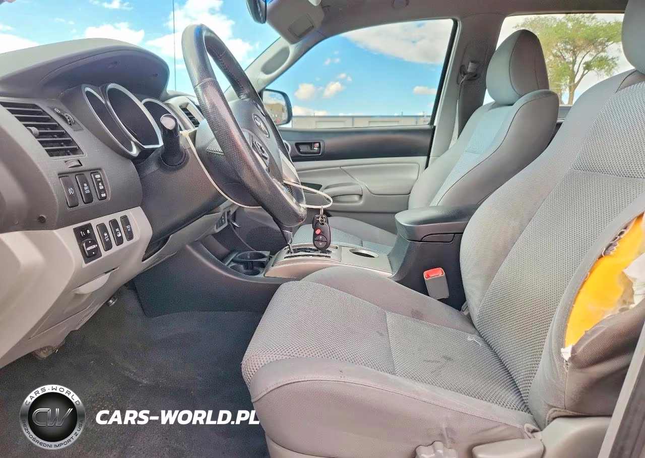 2015 Toyota Tacoma V6 VIN:3TMLU4EN1FM204342 - 7