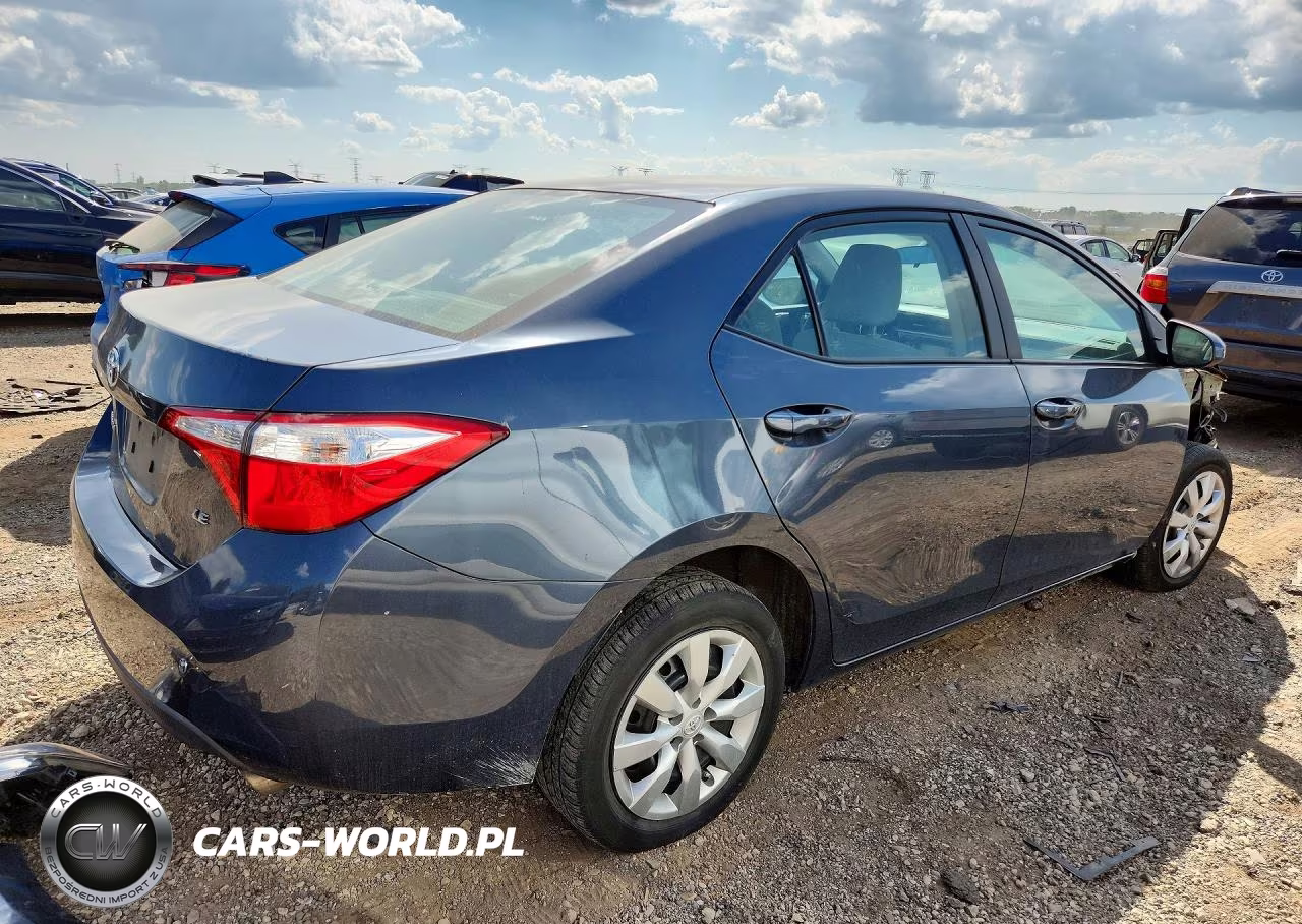 2016 Toyota Corolla Le VIN:2T1BURHE9GC583623 - 3