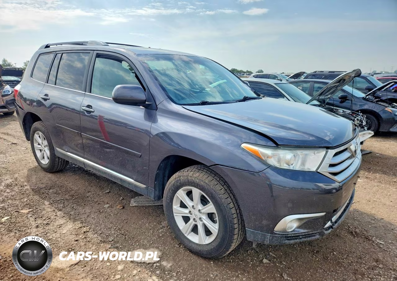 2011 Toyota Highlander Se VIN:5TDBK3EH4BS080325 - 4