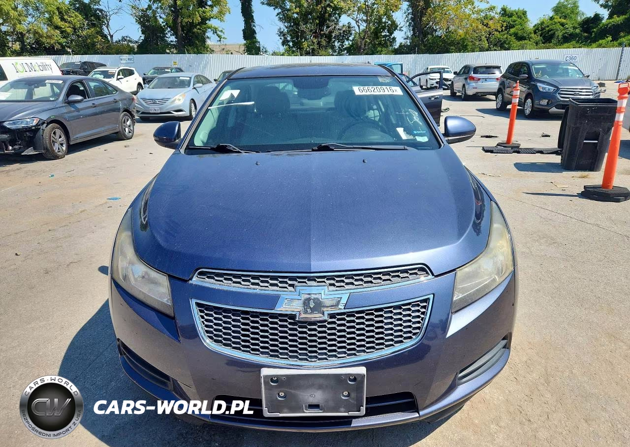 2014 Chevrolet Cruze Lt VIN:1G1PC5SB3E7465381 - 5