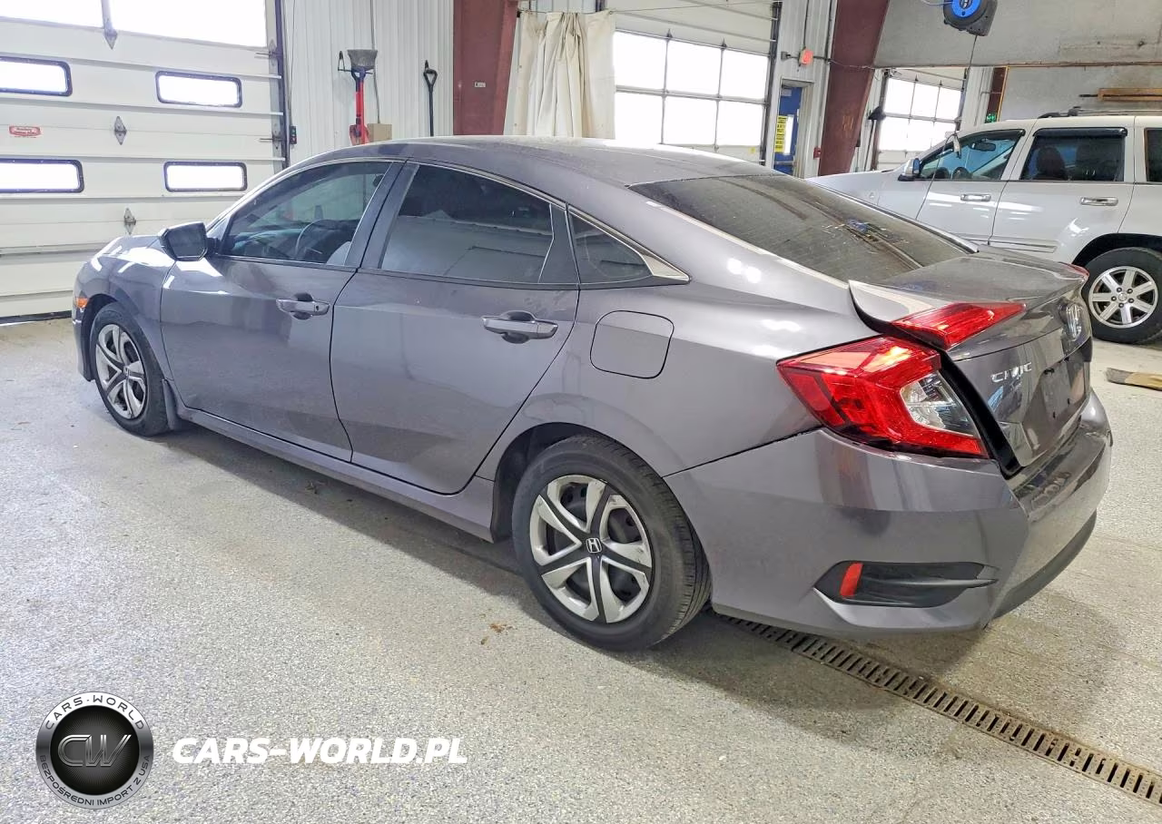 2017 Honda Civic Lx VIN:2HGFC2F58HH011899 - 2