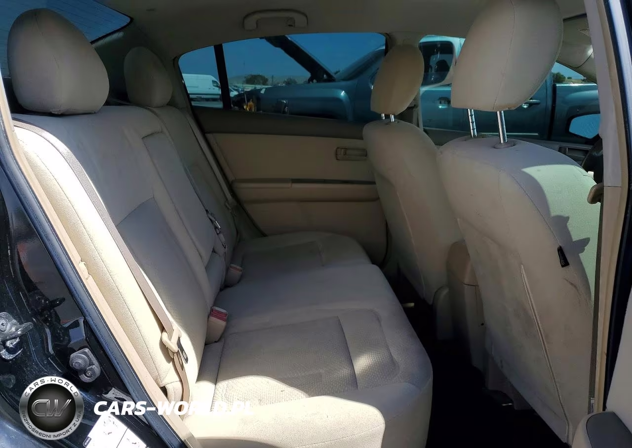 2011 Nissan Sentra 2.0 VIN:3N1AB6AP4BL680927 - 10