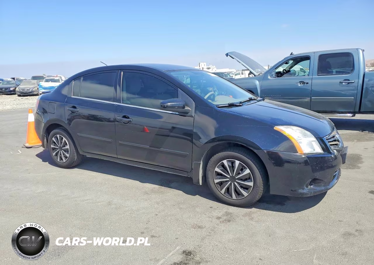 2011 Nissan Sentra 2.0 VIN:3N1AB6AP4BL680927 - 4