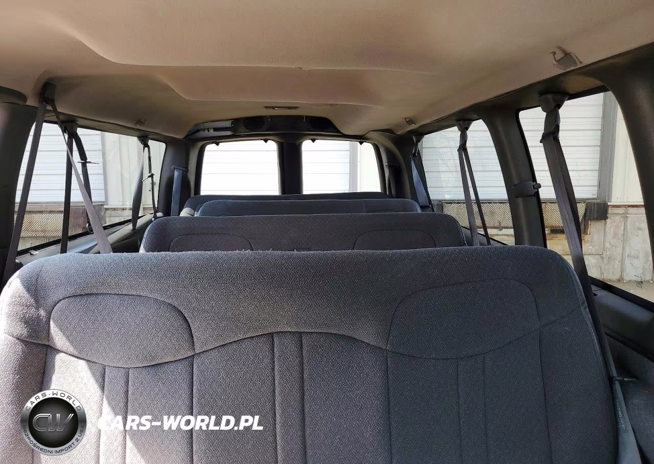 2002 Chevrolet Express G3500 VIN:1GAHG39G621126806 - 10