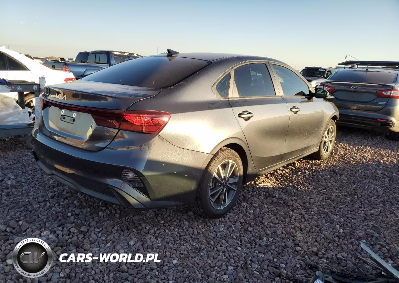 2023 Kia Forte Lx VIN:3KPF24AD9PE572263 - 3