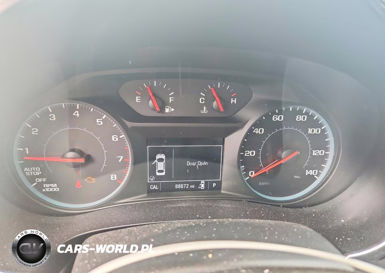 2018 Chevrolet Malibu Lt VIN:1G1ZD5ST9JF194454 - 9