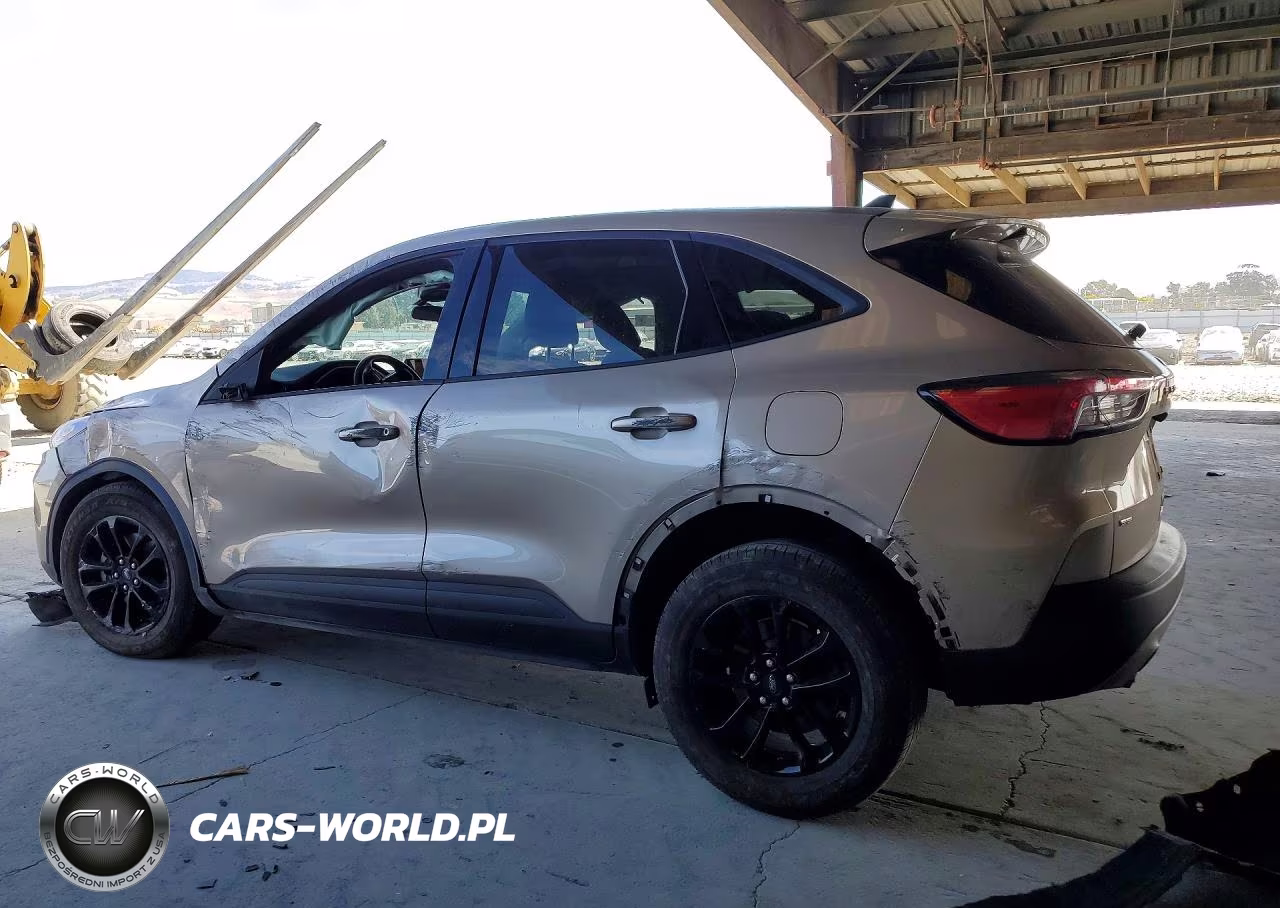2020 Ford Escape Se Sport VIN:1FMCU0BZ2LUB93905 - 2