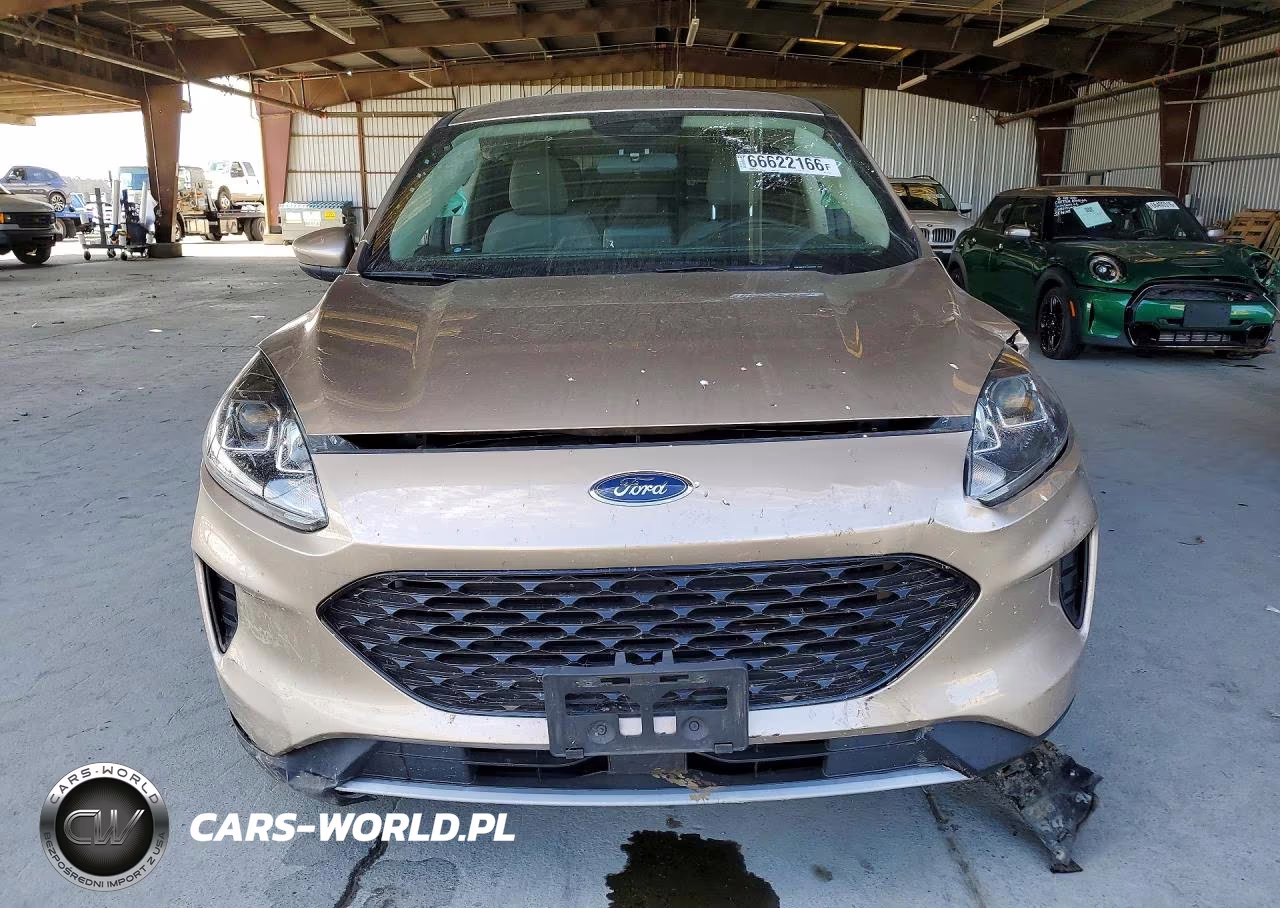2020 Ford Escape Se Sport VIN:1FMCU0BZ2LUB93905 - 5