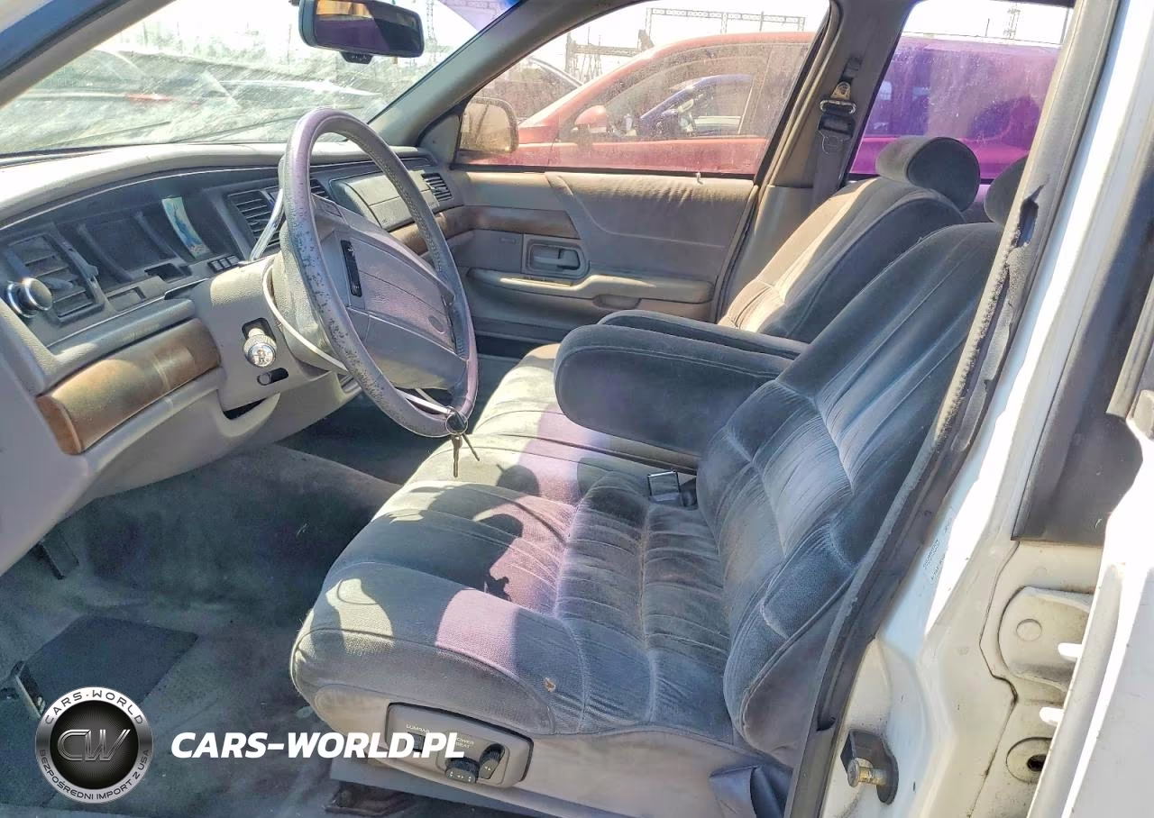 1993 Ford Crown Victoria Lx VIN:2FALP74WXPX134533 - 7