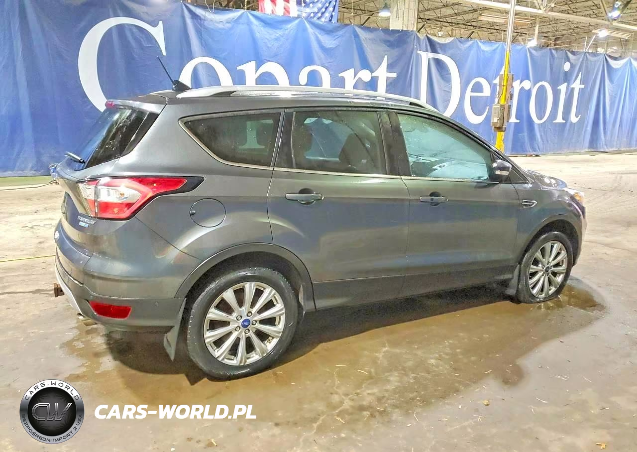 2018 Ford Escape Titanium VIN:1FMCU9J99JUA79774 - 3