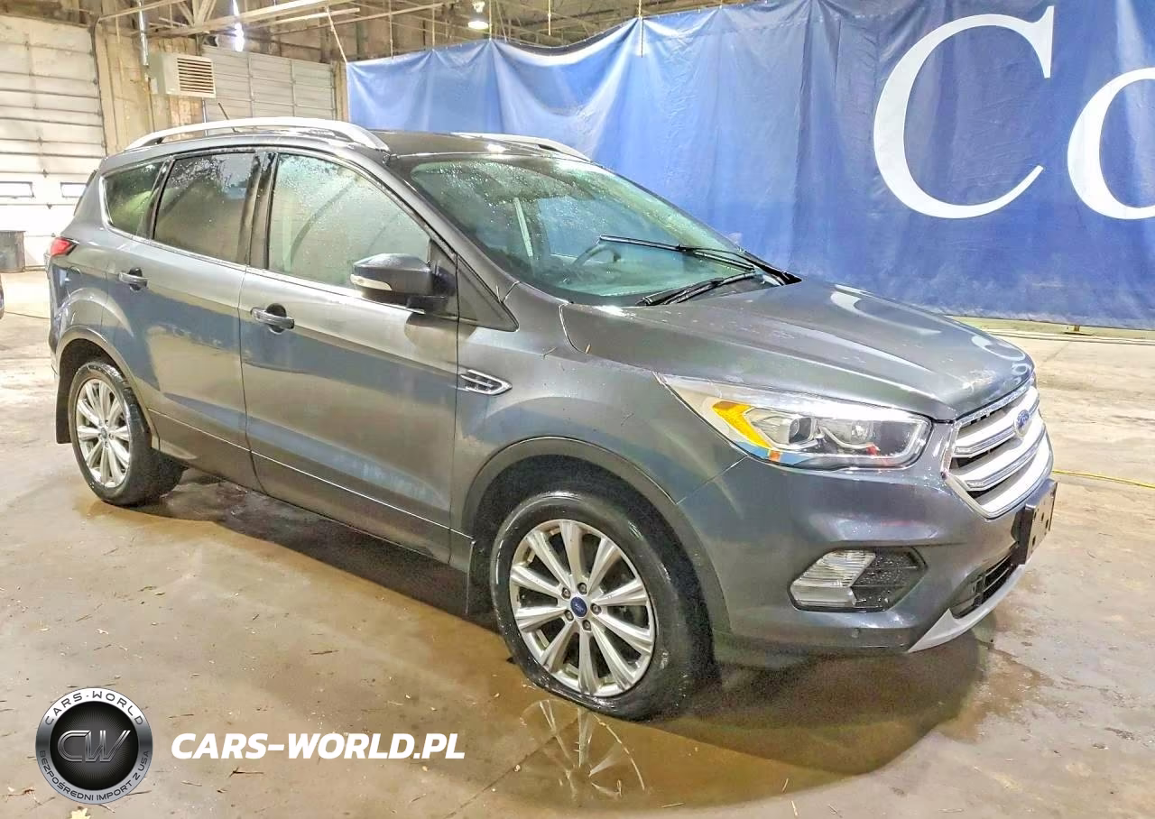 2018 Ford Escape Titanium VIN:1FMCU9J99JUA79774 - 4