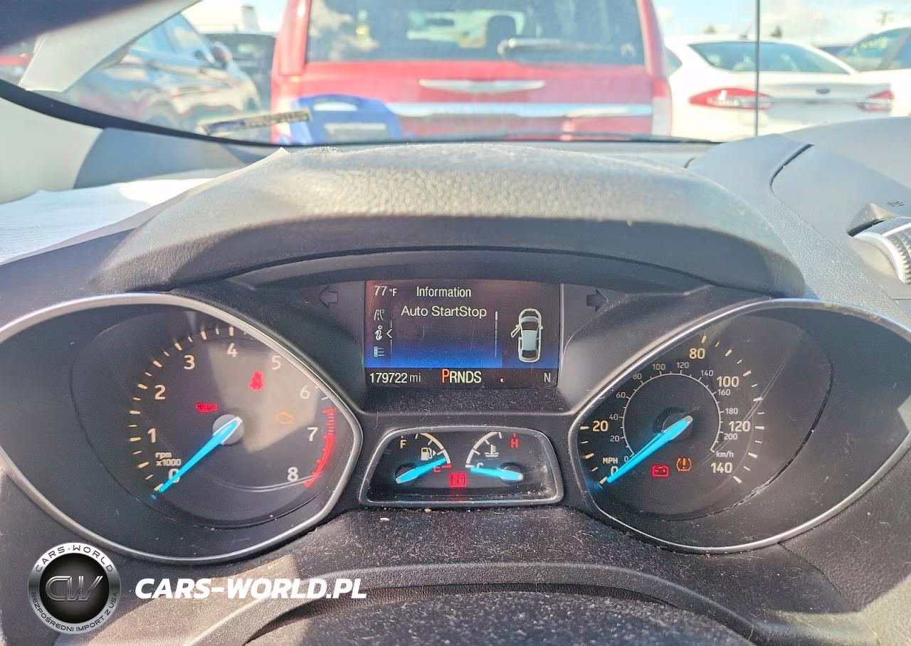 2018 Ford Escape Titanium VIN:1FMCU9J99JUA79774 - 9