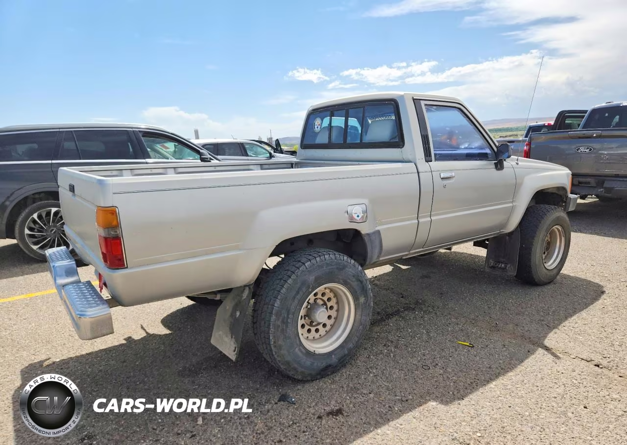 1987 Toyota Pickup Rn63 Std VIN:JT4RN63R0H0151843 - 3