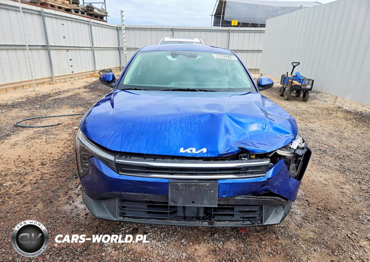 2025 Kia K4 Lxs VIN:3KPFT4DE3SE055048 - 5