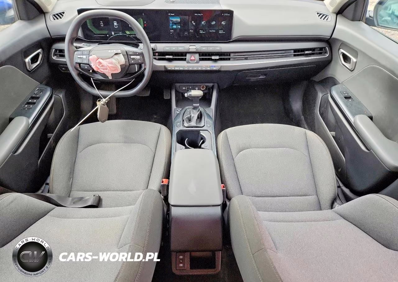 2025 Kia K4 Lxs VIN:3KPFT4DE3SE055048 - 8