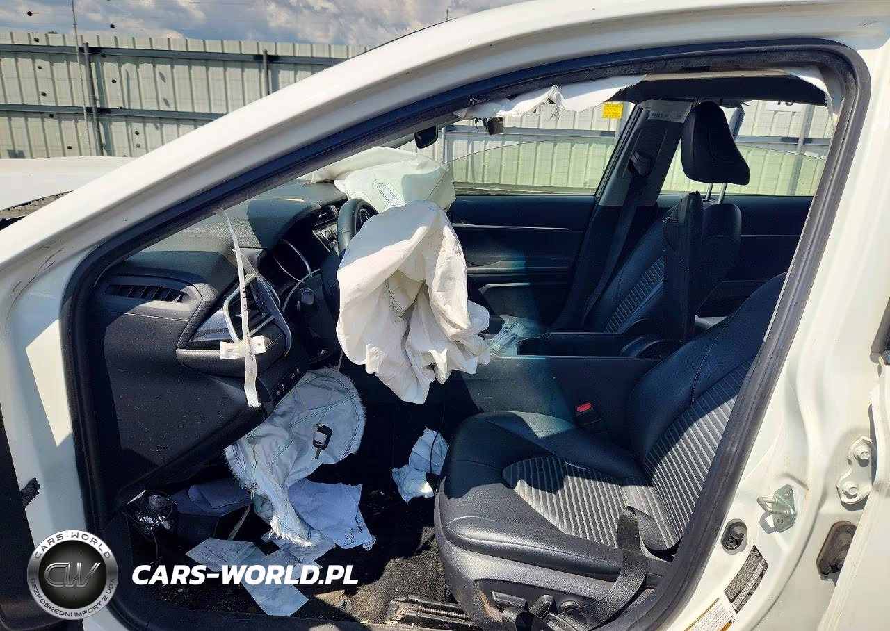 2018 Toyota Camry Se VIN:JTNB11HK1J3035983 - 7